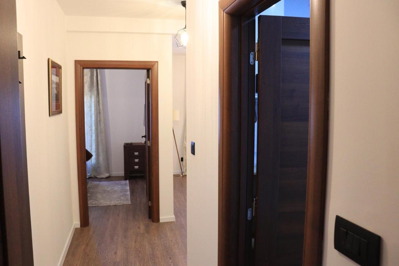 Apartmani Fantasia Cetinje Esterno foto