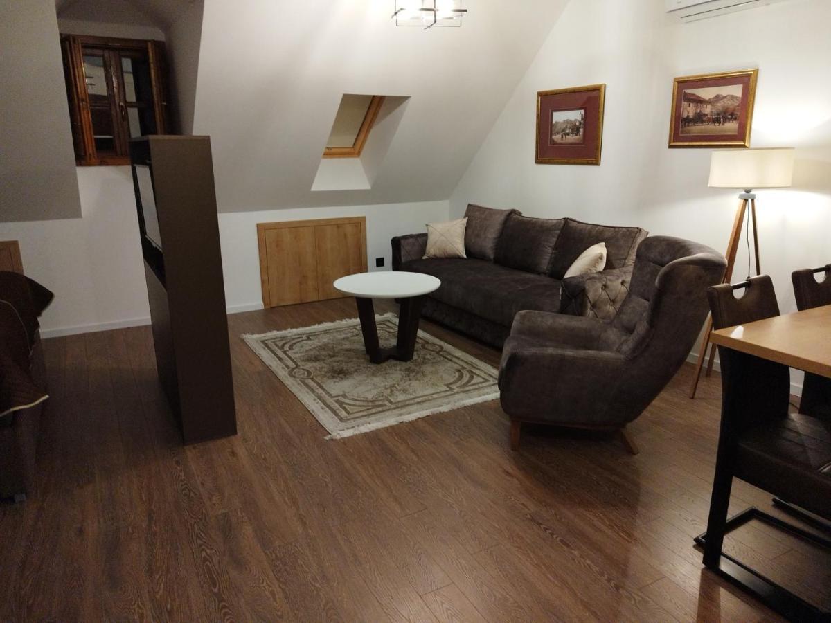 Apartmani Fantasia Cetinje Esterno foto